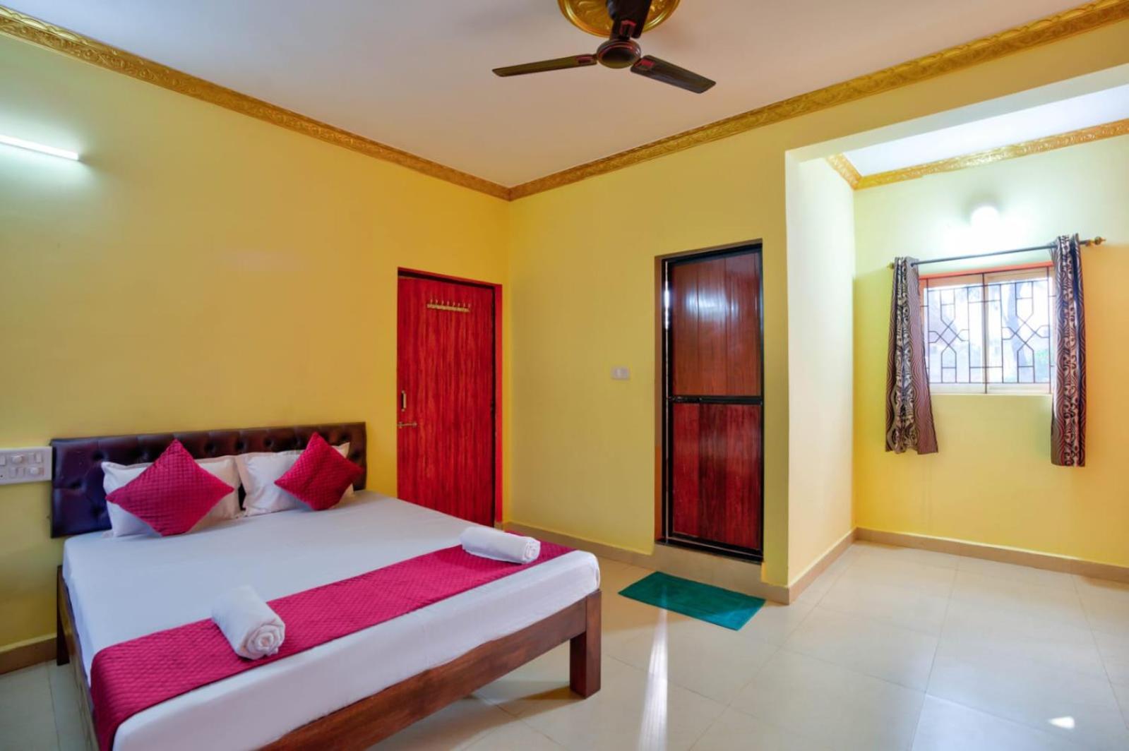 Savita Guest house Calangute